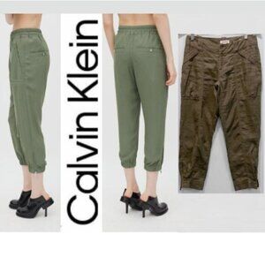 Calvin Klein Chelsea Linen Crop Pant